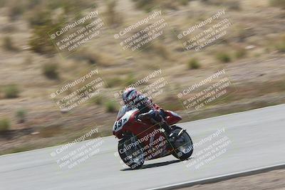 media/Apr-20-2025-AHRMA (Sun) [[393a79c373]]/Race/Group 10/Turn 4b/